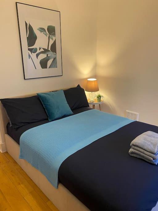 2 Bedroom Flat In Camberwell Green - Central Location With Excellent Connections To Tourist Attractions And Main London Airports Екстериор снимка